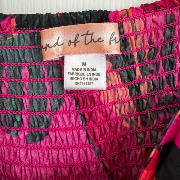 Band of the Free Tropical Pink Jumpsuit. Size Medium. Adjustable Straps. - Picture 3 of 3